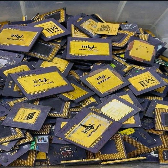 Retailer Of Pentium Pro Gold Ceramic CPU Scrap / High Grade CPU Scrap For Sale At Wholesale Prices - Image 4