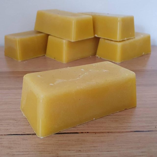 Bulk Natural Yellow Beeswax Blocks Featuring Bee Wax Refined Quality For Candle Crafts Cosmetic Ingredient - Image 4