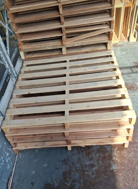plastic pallets - Image 2
