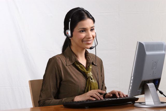 Front Office Executive Providing Services - Image 1