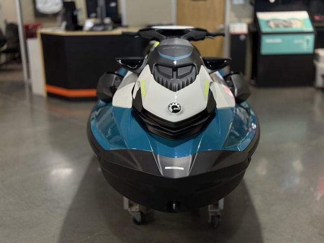 2026 Sea-Doo GTI™ SE 130 iBR Tech, Audio, iDF, iBR - Image 4