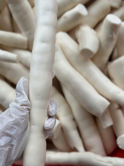 Pure Frozen Cassava Organic Yes Degree Of Maturity Mature Degree of Processing Frozen - Image 3