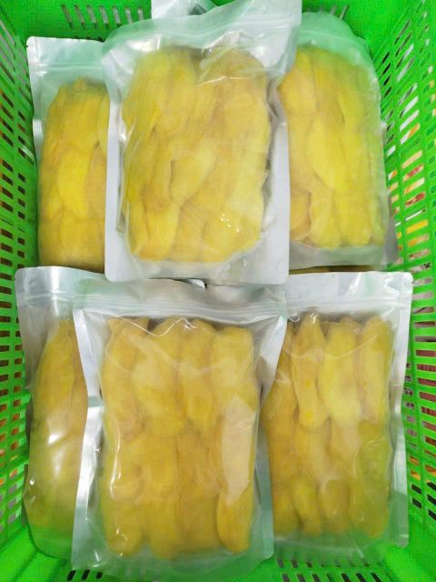Soft Dried Mango from Vietnam - Image 1