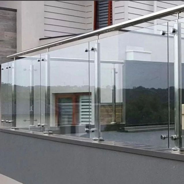 Stainless Steel Staircase Railing with SS Pipes (1000mm) - SS304 Grade - Image 1