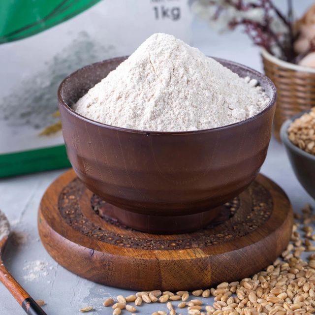 Natural White Wheat Flour Processed Under Quality Control Bulk Wheat Flour For Food Industry Buyers - Image 5