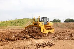 Gold Mining Heavy Work SEM822D Bulldozer for Sale - Image 3