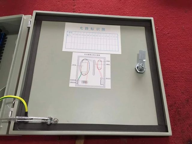 SMC Distribution Box Color Grey Material MS Cable Entry Bottom No Of Doors 2 Doors Connection Type 4 - Image 1