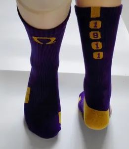 Wholesale High Quality Custom Dri Fit Elite Basketball Socks - Image 4