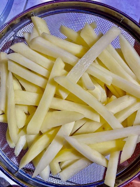 High Quality IQF Organic Greenhouse Frozen French Fries Potato Fresh Bulk Packaged 10kg Carton No Additives for Food - Image 4
