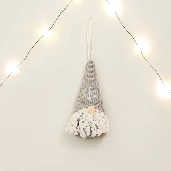 Exquisite Hand Knitted Christmas Tree Decorations Snowflake Patterned Gnome Pendant - Image 4