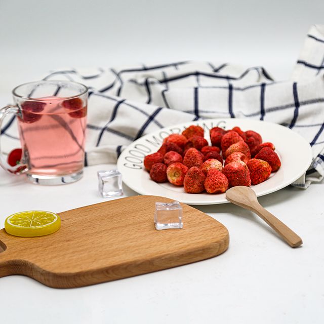 Sell high quality freeze-dried strawberry fruit and brew fruit tea directly - Image 2