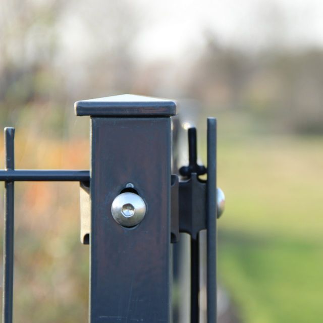 2D - 3D Fence Posts - Image 23