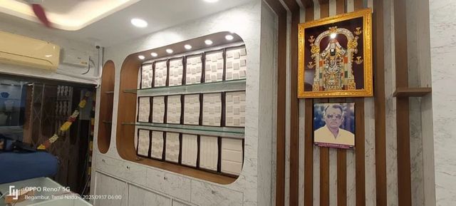 Jewellery Shops Interiors - Image 7