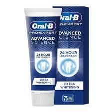 Oral-B 3D White Luxe Glamorous White Whitening Toothpaste - Image 1