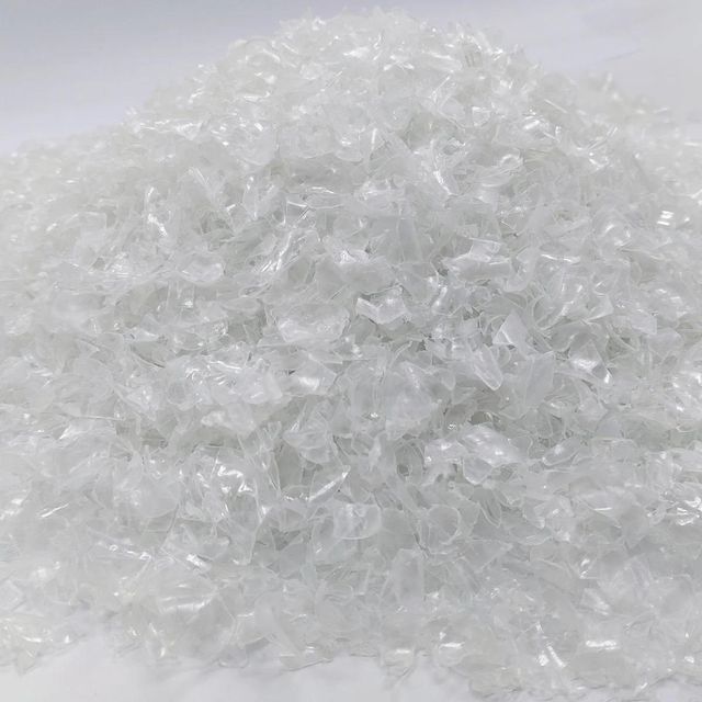 Industrial Grade PET Flakes Hot Washed & Low Moisture Clear/Light Blue for Molding Plastic Sheet Thermoforming Applicati - Image 3