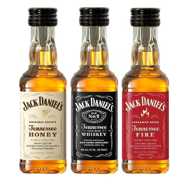 Jack Daniel's Tennessee Whiskey - Iconic American Spirit - Image 3