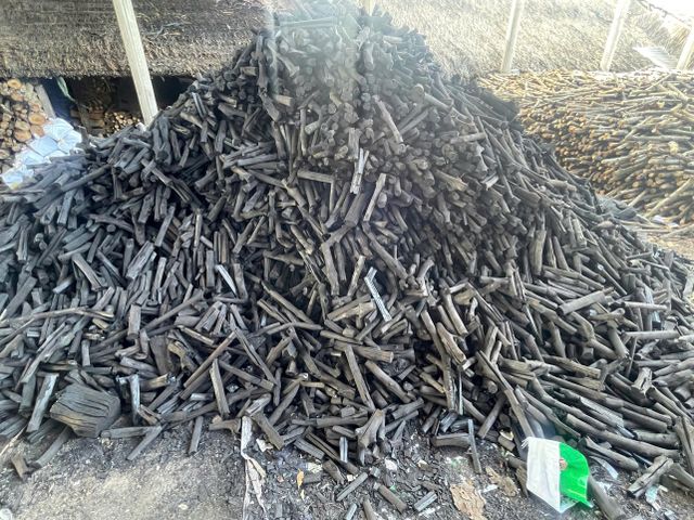 Mangrove charcoal - Image 4