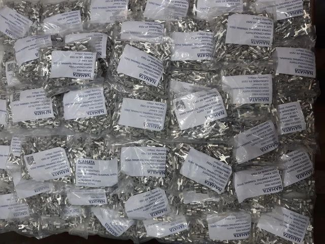 Aluminium Insulated Snap lug Terminal, Size: 1.2 Inch Color Blue Size 1.2 Inch Material Aluminium Packaging Size Packet Usage/Application - Image 4