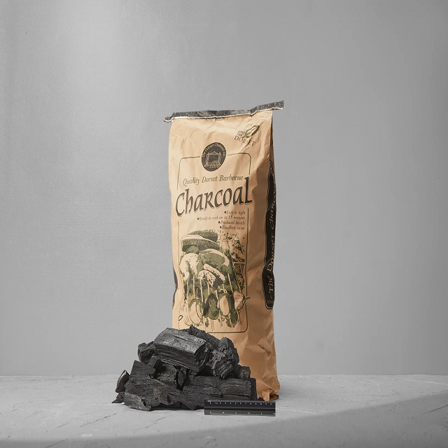 Hard Wood Charcoal BBQ Briquettes-Machine-Made Round Shape 7300J Calory 3.8% Ash Content - Image 3