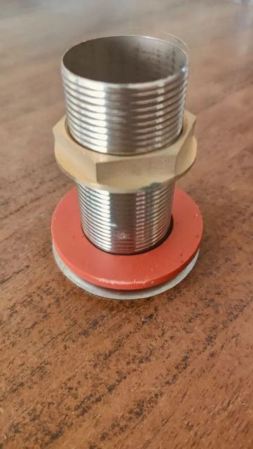 Stainless Steel Wash Basin Waste Coupling Color Silver Finish Glossy Rust Free Yes Usage/Application Kitchen Sink Material Pvc Or Abs, Stainless - Image 2
