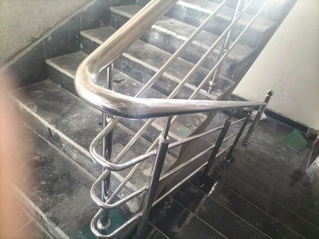 Bar Mild Steel Staircase Railing, Size/Dimension: 3 Feet (H), For Home - Image 2