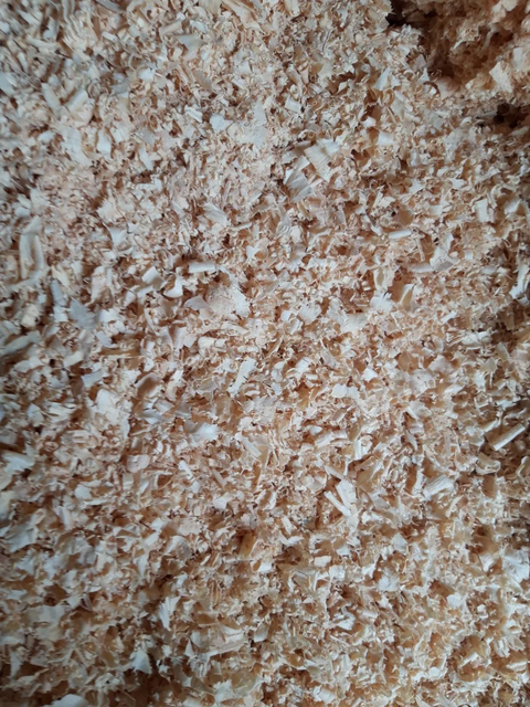 Pine Wood Shaving - Sawdust Chips for Animal Bedding and Cleaning up Accidental Spills in Garden - Image 3