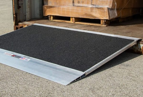 Container Accessories / Container Ramp - Image 4