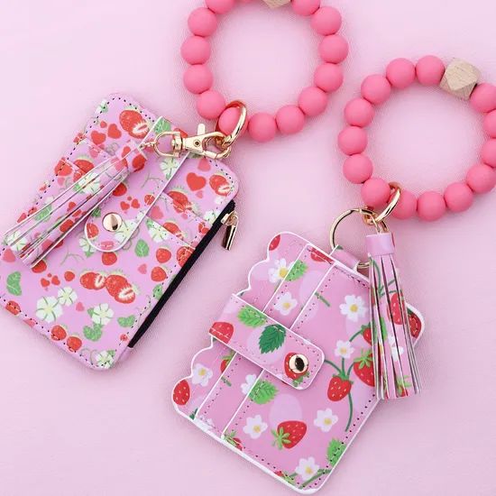 Stylish Leather Tassel Flower Keychain and Silicone Bead Bracelet - Image 5