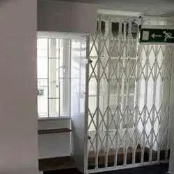 Metal Shutters Mechanism Simple Lubrication Well Lubricated Performance Smooth Operation Quality Standards International - Image 1