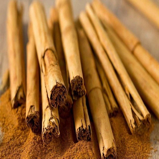 Wholesale Price Cinnamon Sticks For Food Processing Tea Blending Bakery Production Spice Mixing And Restaurant Kitchen - Image 3