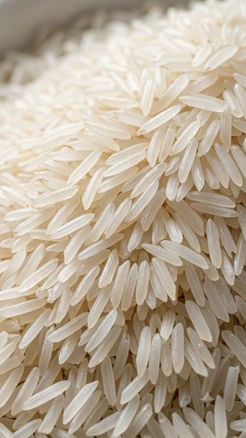 1121 Basmati Rice - Double Steamed Rice / Broken 2-3% Max Place of Origin Pakistan Features No Preservatives Max. Moisture (%) 13% Max - Image 3