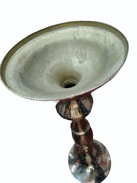 Polished Golden Round Brass Urli Stand, For Temple Shape Round Color Golden Material Brass Finish Polished Usage/Application - Image 2