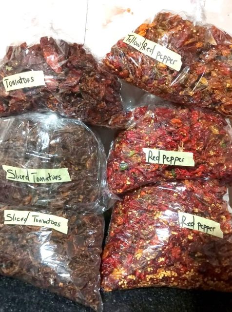 💯 organic dehydrated tomato made out of fresh tomato only Grade Utc Origin Nigeria Color Vibrant Red Purity 100% Organic - Image 4
