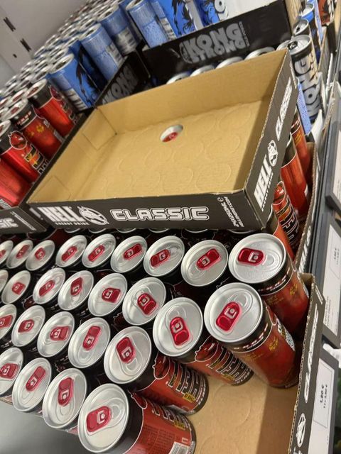 Classic Hell Energy Drink Premium Quality Refreshment Suitable For Wholesale Distribution Retail Stores And Export - Image 3