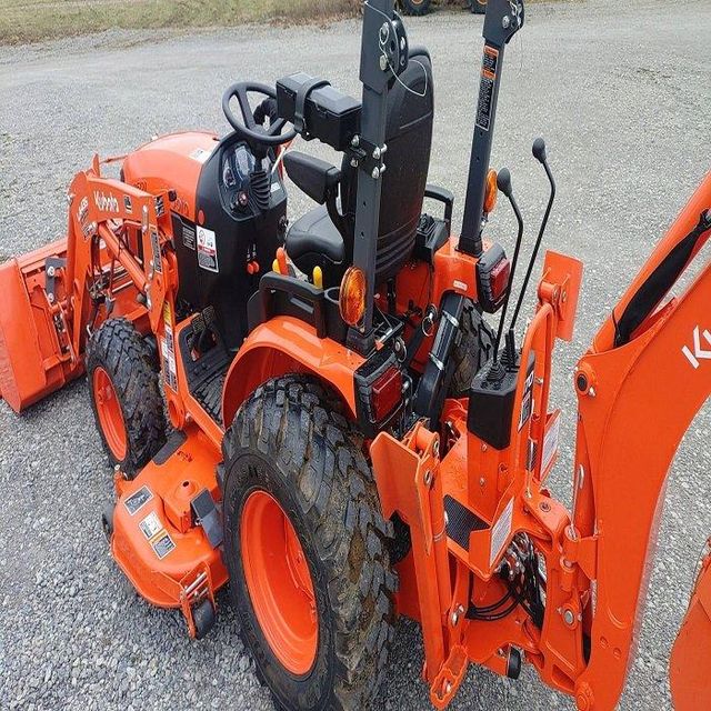 Best Price Used Kubota B2601 4x4 Agriculture Mini Garden Tractors Fast Delivery In Stock - Image 4