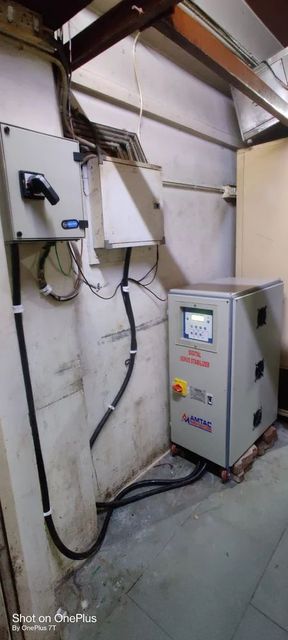 Stabilizers Brand AMTAC Phase Three Phase Mounting Type Floor Voltage Regulation ± 1% Warranty 1 Year Warranty Wave Form Distortion - Image 4