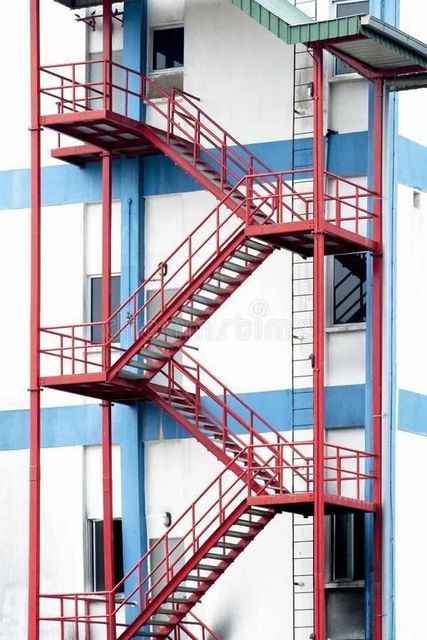 Emergency Exit Staircase Stair Type Straight Usage Area Commercial Usage Location Outdoor Main Material Mild - Image 2