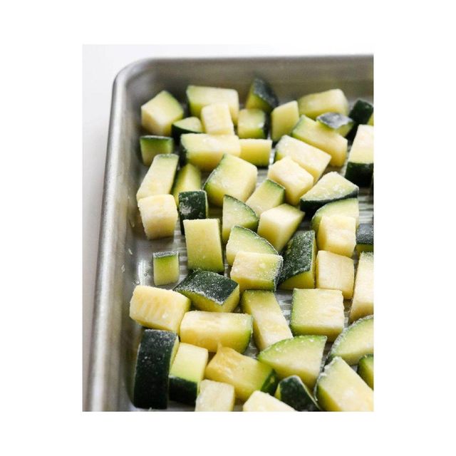 Zucchini offered at discount price for vegetable blends and side dishes - Image 3