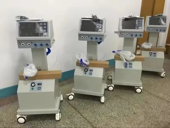 Advanced St V70A ICU Ventilator Multi Mode Support Nebulization Auto Wash Exhaust - Image 4
