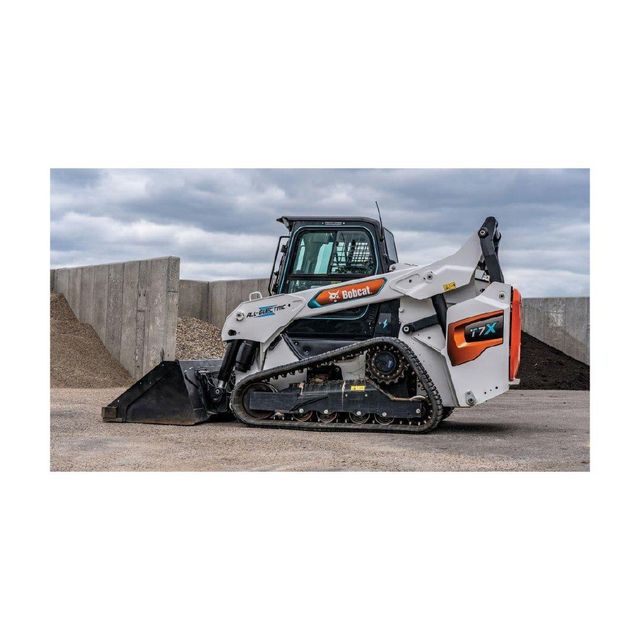 Bobcat T450 skid steer loader for construction and landscaping powerful compact track loader with strong engine excellent lifting capacity and reliable performance for digging loading grading and earthmoving operations - Image 3