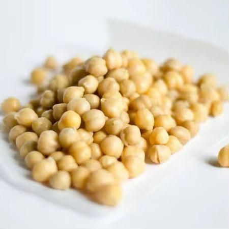 Natural Chickpeas / Dried Chickpea Type Seed Purity 99% Style Natural Damaged 1-2% Max Shelf Life 2 YEARS Moisture Content 0 - Image 1