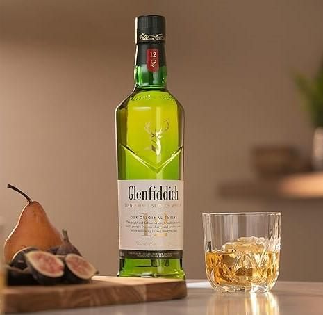 Glenfiddich 12 Year Old Single Malt Scotch Whisky 750ml – Premium Speyside Whisky with Fresh Pear Notes, Subtle Oak Finish, Smooth Balanced Flavor, Aged 12 Years in American and European Oak Casks, Ideal for Gifting, Collecting, or Enjoying Neat or in Classic Whisky Cocktails - Image 3