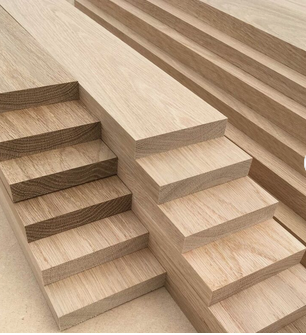 Cheap pine poplar wood timber lumber for packing. Direct Supplier Of kd Square Edges White Oak Timber At Wholesale Price. - Image 1