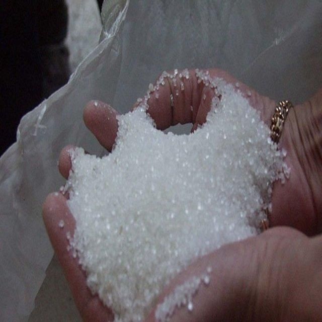Top grade white refined sugar powder ICUMSA 150 food safe sweetener ideal for large scale production and processing industries - Image 4