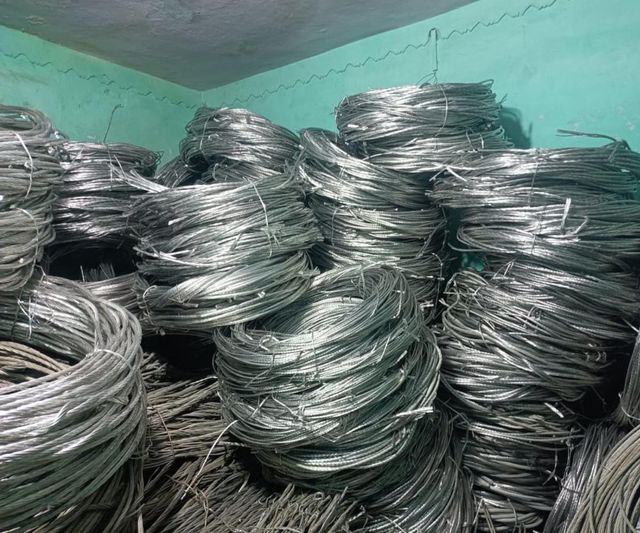 Industrial Aluminum Wire Scrap Enameled Surface 99% Conductivity Bending Processing Service Wholesale Offered - Image 3