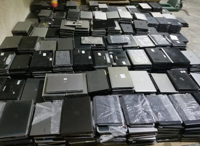 Refurbished Laptops Available at Best Price - Second Hand Laptop, Buy Refurbished Laptops, 3 Year Warranty - 5320 - 13.3" - Intel Core i5 - 1240P - Evo - 8 GB RAM - 256 GB SSD - 0YPTC - Image 1