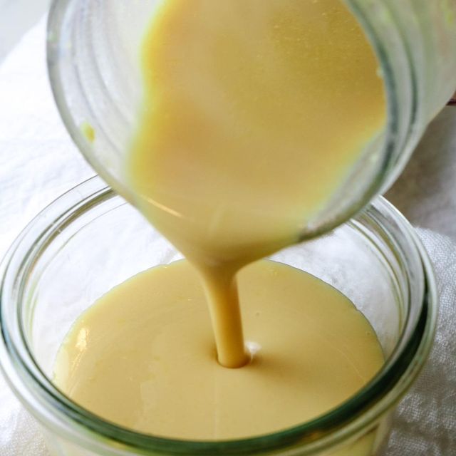 Premium Sweetened Condensed Milk bulk available export quality product - Image 1