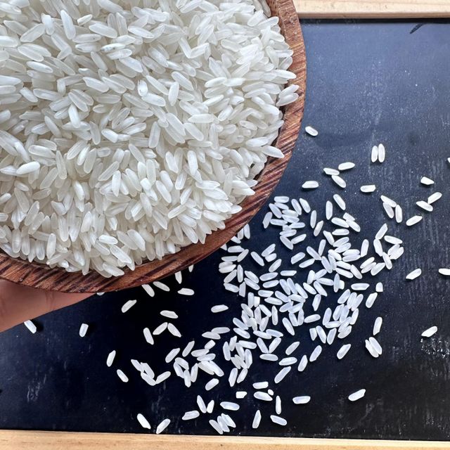 Export Quality Long Grain White Rice 5% Broken Clean Carefully Processed For Restaurants Catering And Household Cooking - Image 4