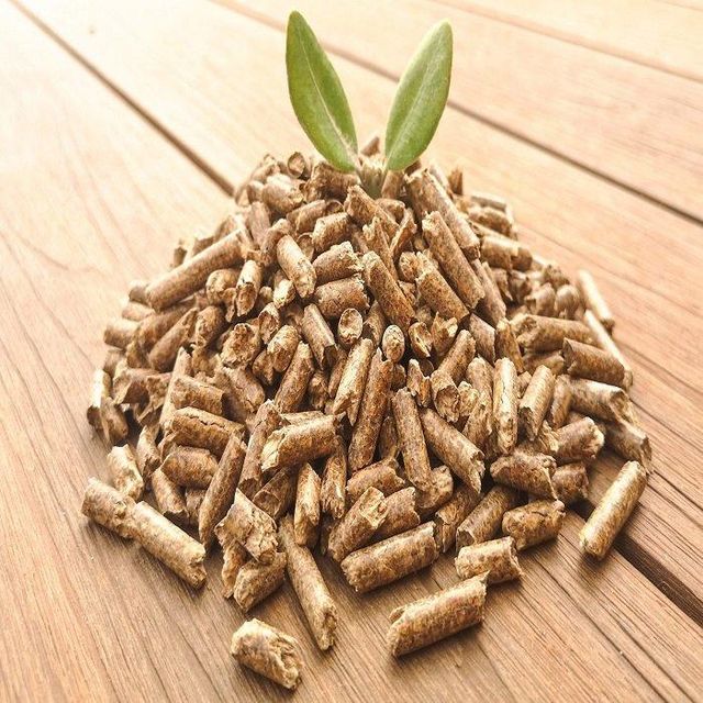 Pine Wood Pellets 6mm 7% Moisture Biofuel Fuel Pellets for Heating System 15kg Bag Bulk Supply - Image 5