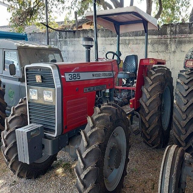 Massey Tractor 385 Wheel Tractor 85HP 4WD with Disc Plough Package Sun Canopy Gearbox & Pump - Image 3